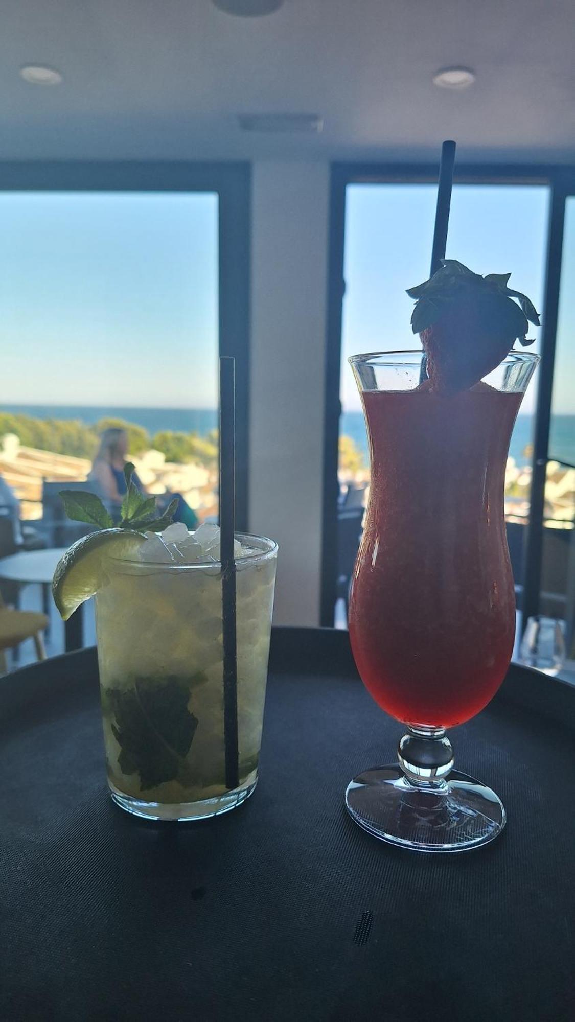 The Orange House Boutique Hotel And Upstairs Rooftop Bar Center Of La Cala De Mijas 100M From The Beach Exteriör bild
