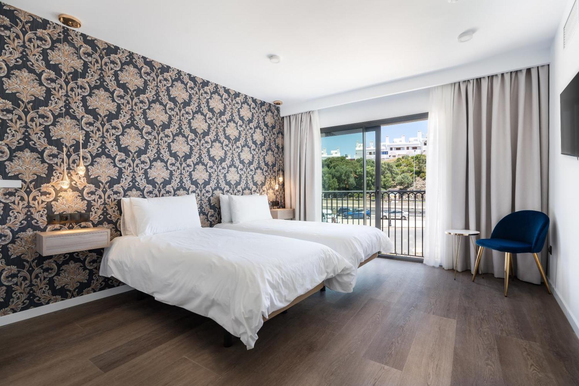 The Orange House Boutique Hotel And Upstairs Rooftop Bar Center Of La Cala De Mijas 100M From The Beach Exteriör bild