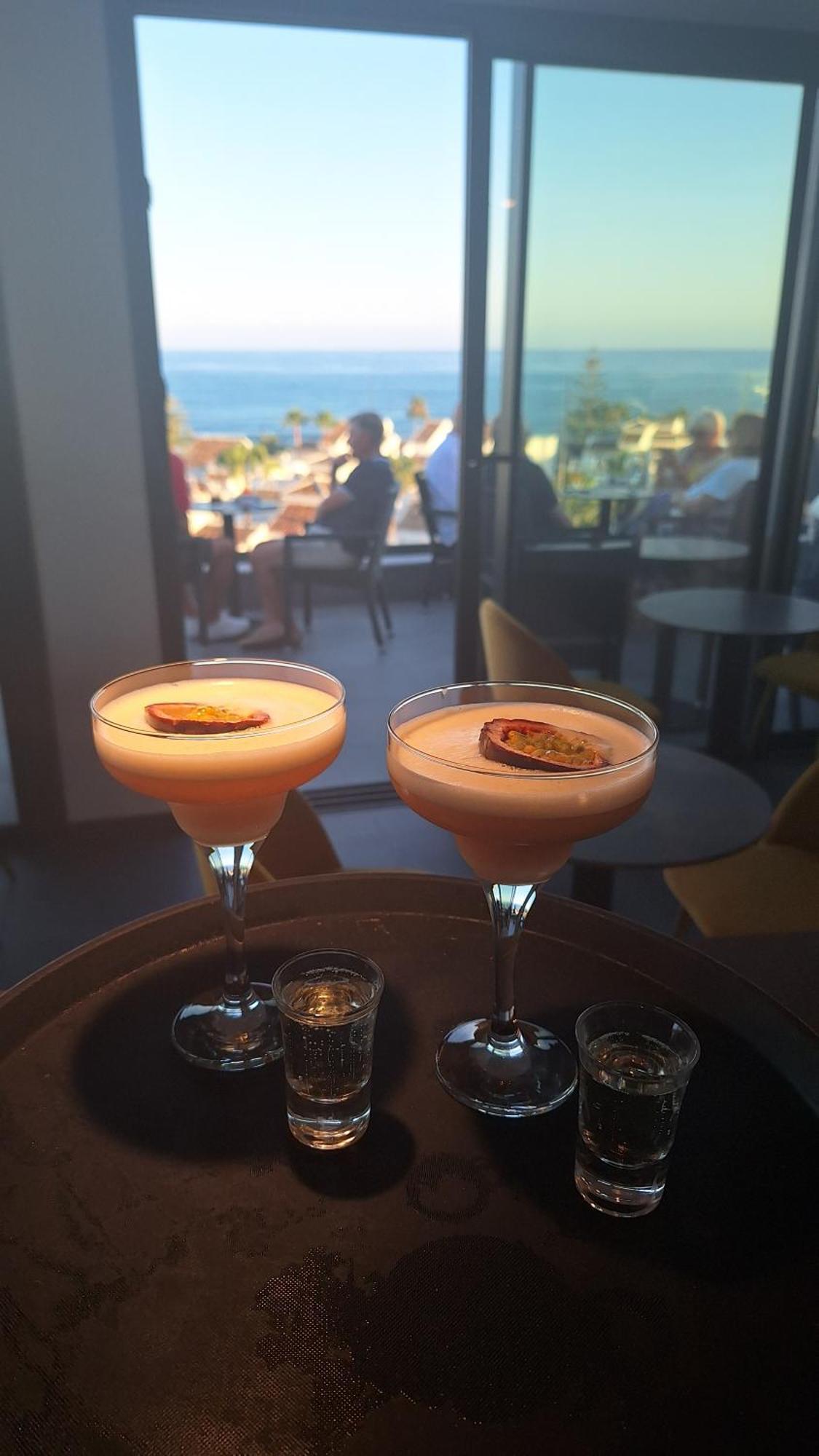 The Orange House Boutique Hotel And Upstairs Rooftop Bar Center Of La Cala De Mijas 100M From The Beach Exteriör bild